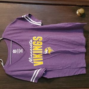 Womens MN Vikings T